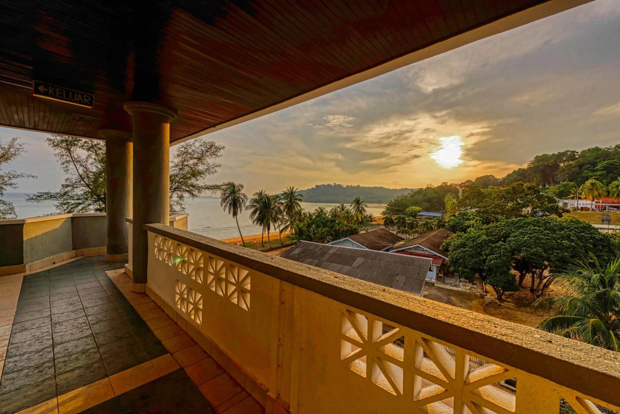 Long Sands Port Dickson Porto Dickson Exterior foto