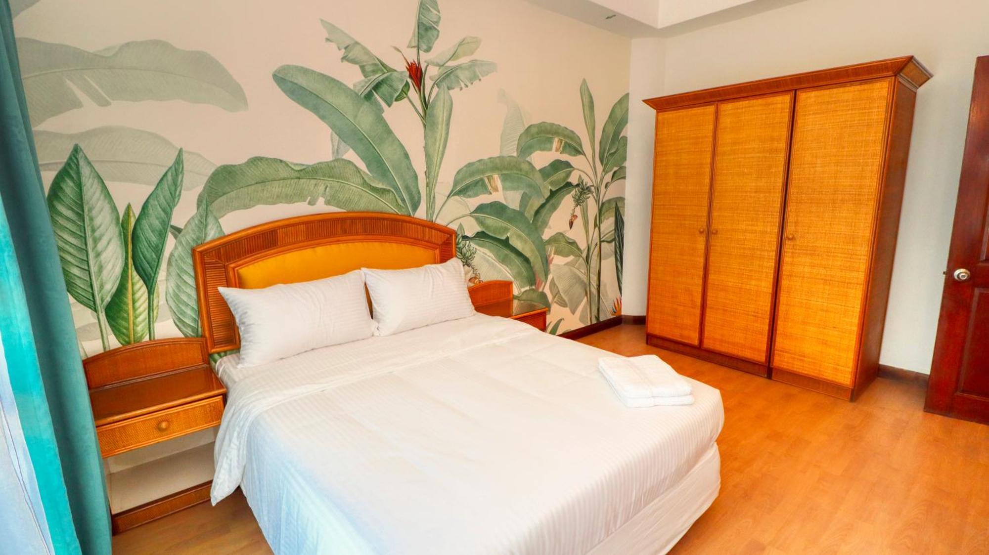 Long Sands Port Dickson Porto Dickson Exterior foto